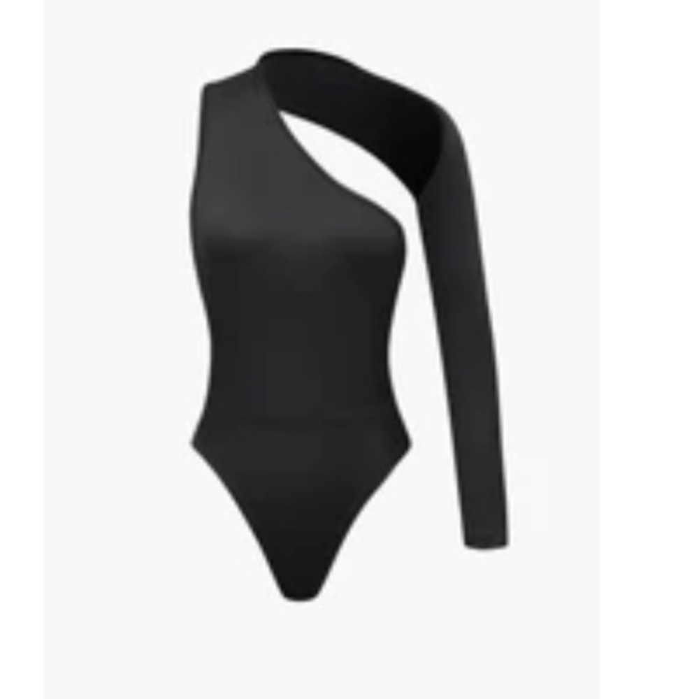 Black One-Shoulder Bodysuit